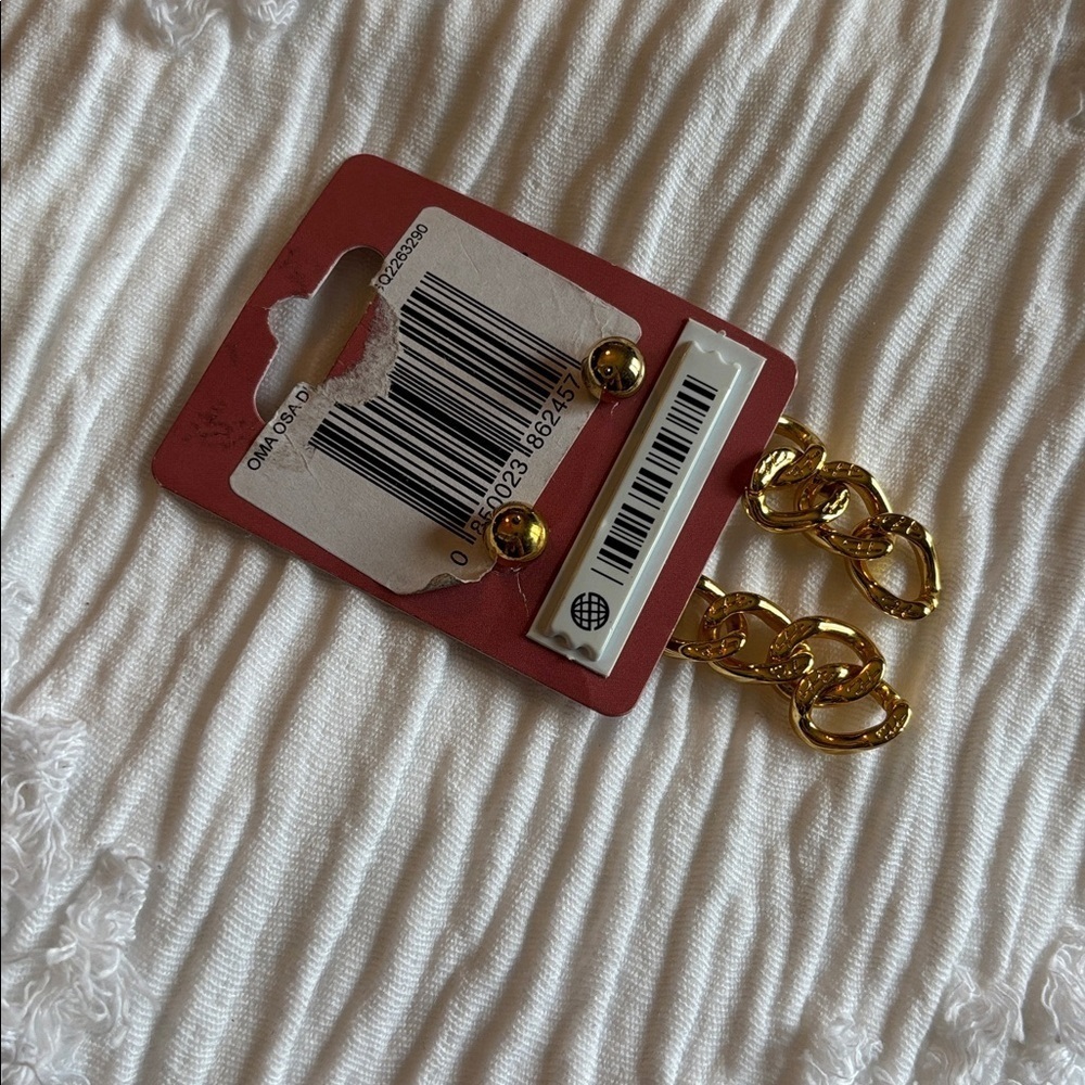 Oma The Label Osa Drop Earrings In Gold-Tone New Dangle Earrings — image 4 of 8